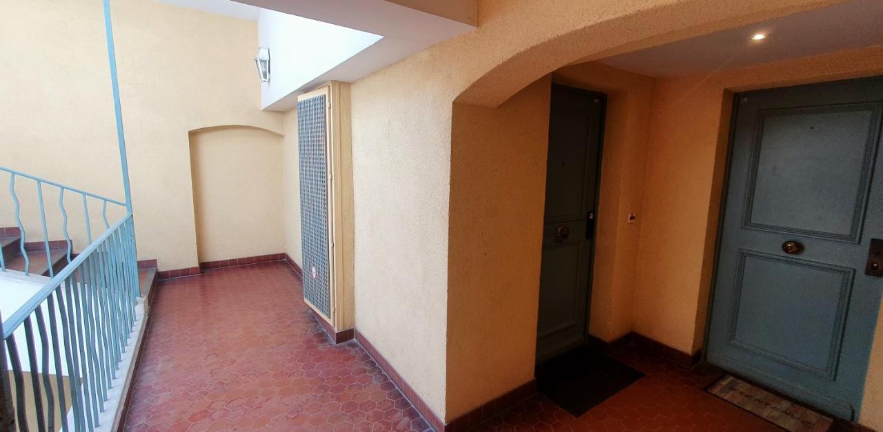 Loft 80M2 En Plein Coeur De La Vieille Ville 3 Etoiles Τουλόν Εξωτερικό φωτογραφία